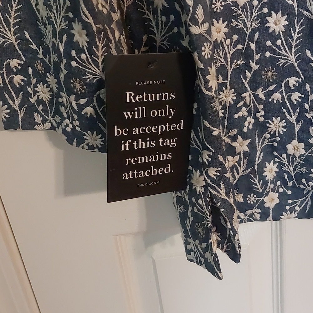 Tuckernuck Margot Chambrey Wildflower Blouse - Picture 4 of 7